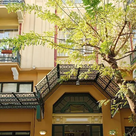 Kinissi Palace Hotel 4*